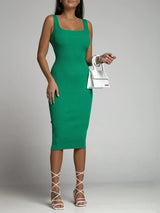 SORTYGO - Sleek Sleeveless U-Neck Midi Dress in Green