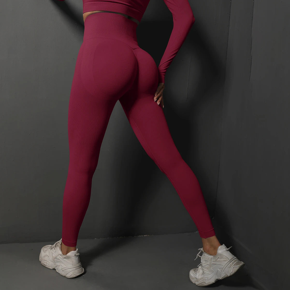 SORTYGO - FlexBoost Seamless Workout Leggings in Wine Red